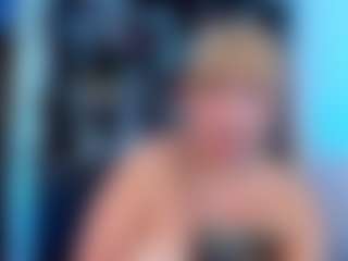 Live cam show with sarai_dupont - Granny Big Tits on Camsoda
