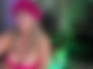 Live cam show with sarai_dupont - Senior on Camsoda
