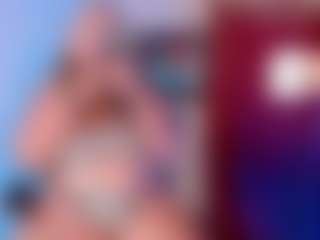 Live cam show with sarai_dupont - Senior on TeamSkeetLive