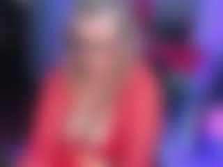 Live cam show with sarai_dupont - Granny Blonde Hair on Camming Site