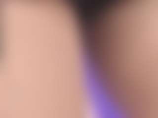 Live cam show with vega-16 - Fingering MILF on xxxlivecams.org