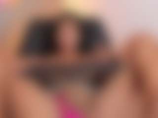 Live cam show with Lena-banks - Green Eyes on Camsoda