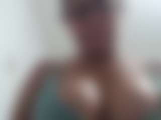 Live cam show with SWEETTLATINA - Sexcam on MyBangCams