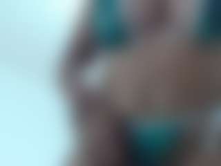 Live cam show with SWEETTLATINA - Middle Aged on googirlz