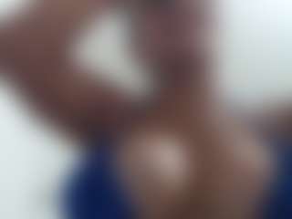 SWEETTLATINA MILF webcam performer live streaming