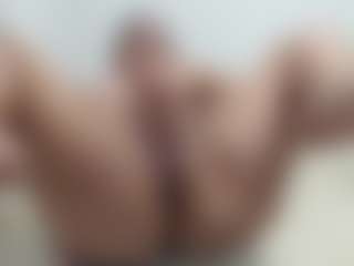 SWEETTLATINA's Live Sex Cam Show