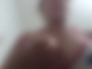 SWEETTLATINA MILF webcam performer live streaming