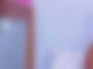 Live cam show with nia-evans - Mature on fapnchat