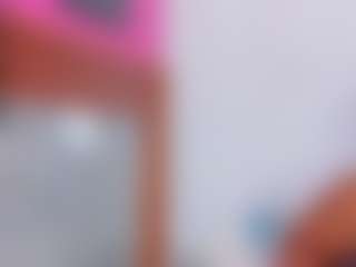 Live cam show with nia-evans - Mature on Dare Cams