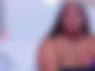 Live cam show with nia-evans - Fuck Machine on madthumbs