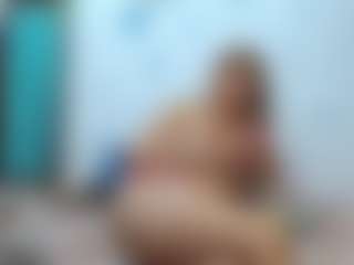 Live cam show with tskatalina - Average on Camsoda
