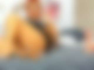 AnahiRoberts's Live Sex Cam Show
