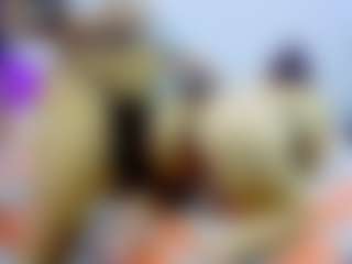 Live cam show with patyashley - Facesitting on xfollow cams
