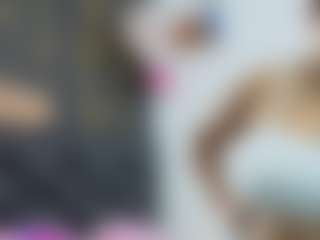 Live cam show with patyashley - Facesitting on Mixed Magazine Live