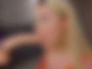 Live cam show with Liza - Rough on SquirtSoMuch