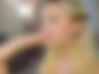 Live cam show with Liza - Messy on TeamSkeetLive