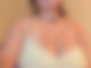 bigt3ti's Live Sex Cam Show