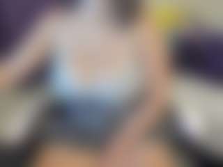 bigt3ti's Live Sex Cam Show