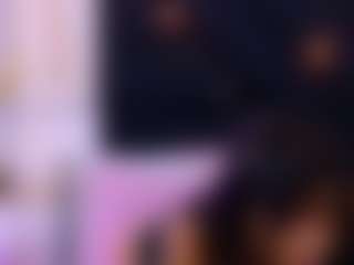 Live cam show with Emily - Ebony on Hubzter Live