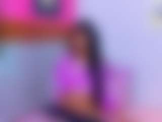Live cam show with Emily - Ebony MILF on crypto-cams