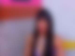 Show in cam erotica live di Emily