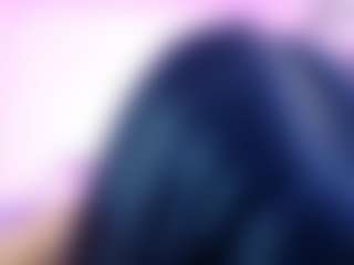 Live cam show with Emily - MILF Teen (18+) on Dolls Live