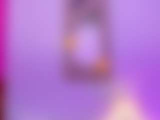 Show en direct avec Emily - College MILF sur Camsoda