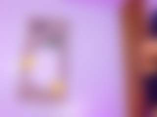 Show de cam en vivo con Emily - Pornstar Asian en Camsoda