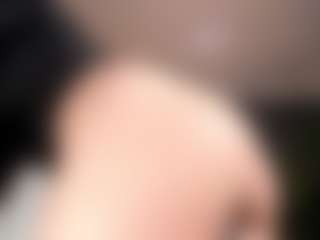 EmilyJhonsonn's Live Sex Cam Show
