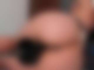 Live cam show with EmilyJhonsonn - Normal on pussylord.com