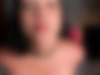 Live cam show with EmilyJhonsonn - Normal on LiveSexCams6