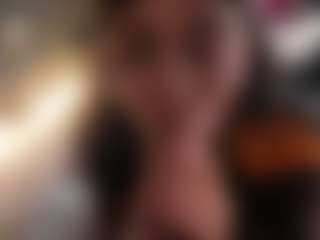 EmilyJhonsonn MILF-webcamperformer live