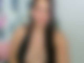 Live cam show with Isabella taylor - Drinking on Camsoda