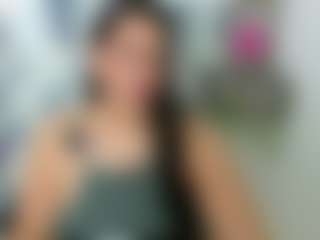 Live cam show with Isabella taylor - Brown Hair on Camsoda