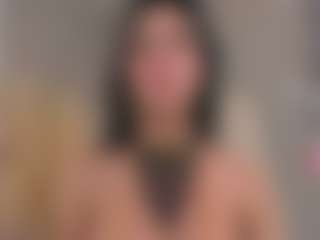 Andrea-Marinn's Live Sex Cam Show