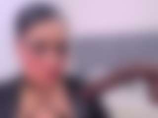 Live cam show with Angie Will - Cumface on Camsoda