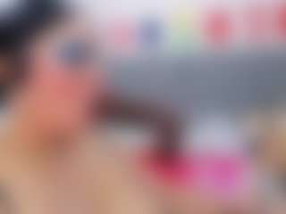 Live cam show with Angie Will - Sucking on Camsoda