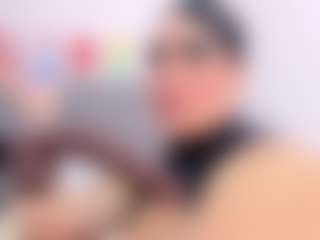 Angie Will MILF webcam performer live streaming