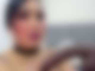 Live cam show with Angie Will - Sucking on Camsoda