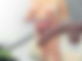 Live cam show with Angie Will - Sucking on Camsoda