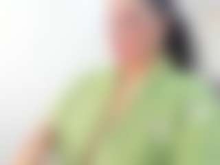 Live cam show with Angie Will - Brown Eyes Mature on Mixed Magazine Live
