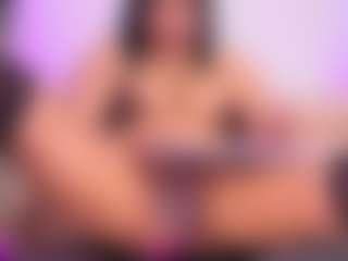 Live cam show with louisenails - Abs on milfzrlive.com