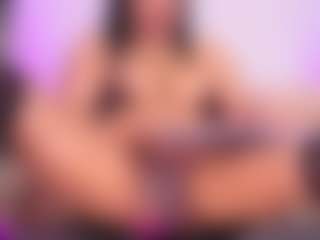 Live cam show with louisenails - Abs on madthumbs