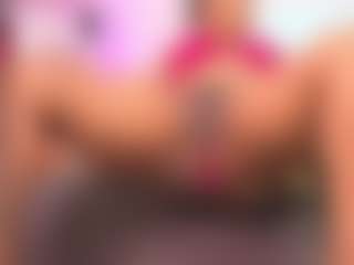 louisenails's Live Sex Cam Show
