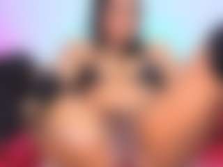 Live cam show with louisenails - Abs on Instabang