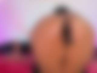 Live cam show with louisenails - Sexwebcam on Milfs Live