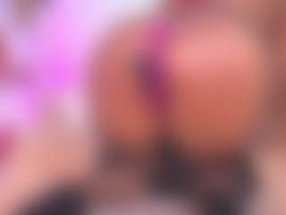 Live cam show with louisenails - Public Ebony on Camsoda | colombia