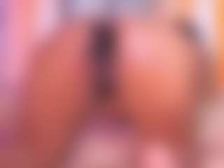 Live cam show with louisenails - Black Middle Aged on Camsoda | colombia