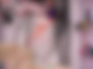 Live cam show with louisenails - Abs on madthumbs
