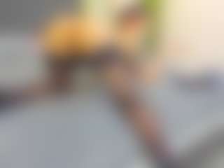 Live cam show with VeraWatts - Public on Chatstar